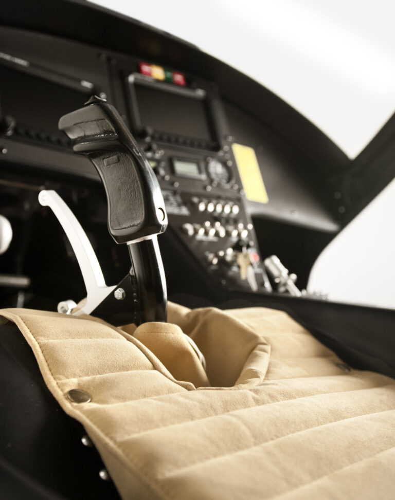 cockpit gyrocopter
